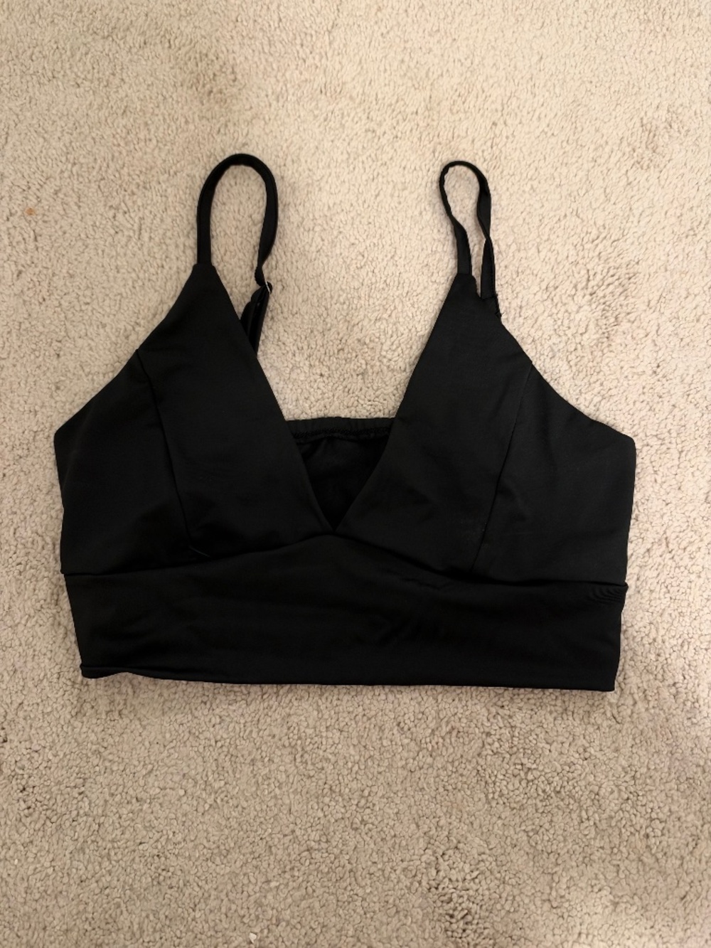 Black bra crop top